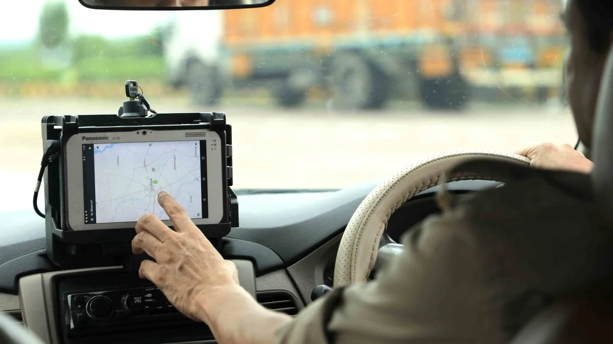 How Fleet Operators Reduce Insurance Costs with Tracking and Dashcams