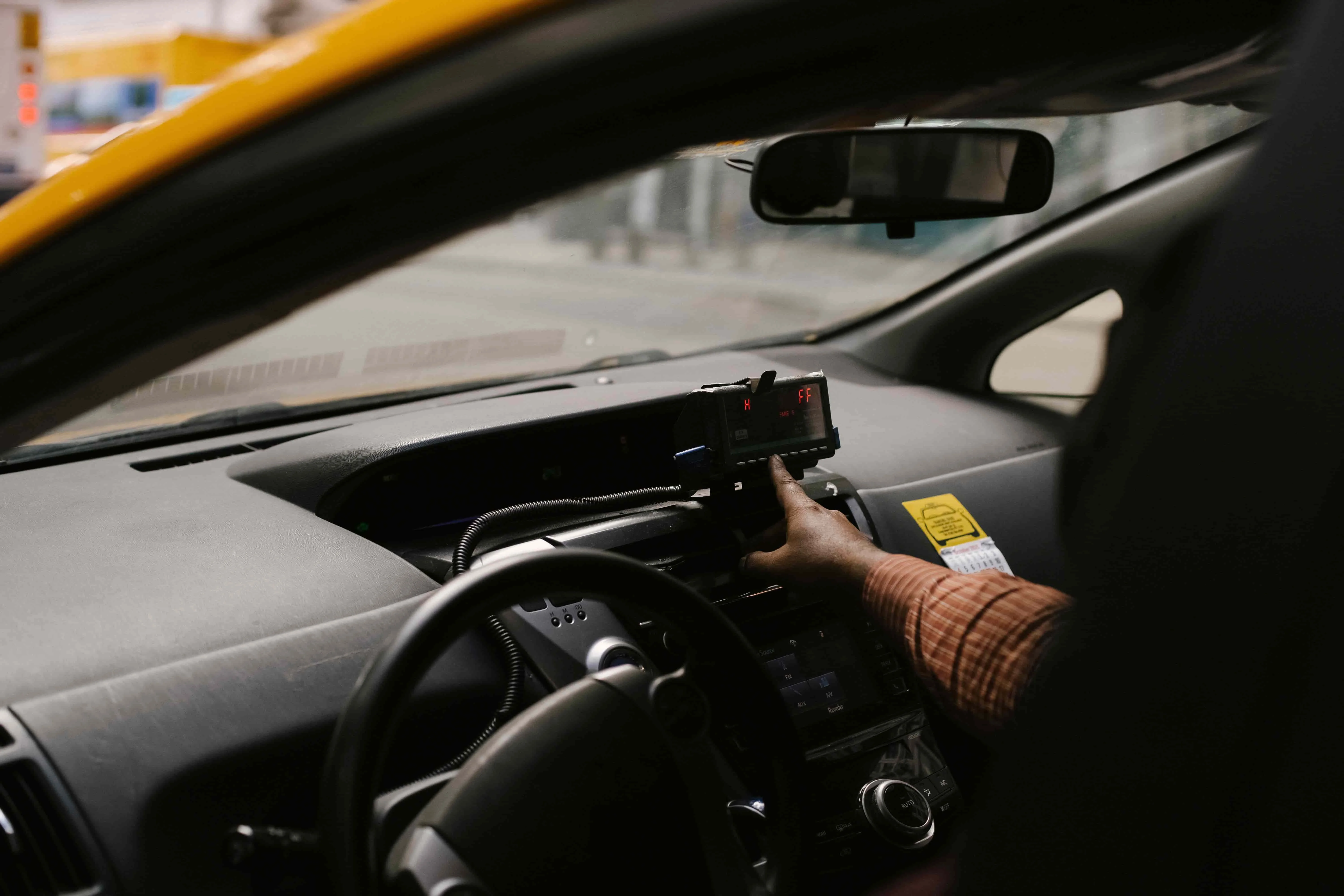 Taxi Dashcam: What UK Operators Need to Know Before a Passenger Makes a Claim